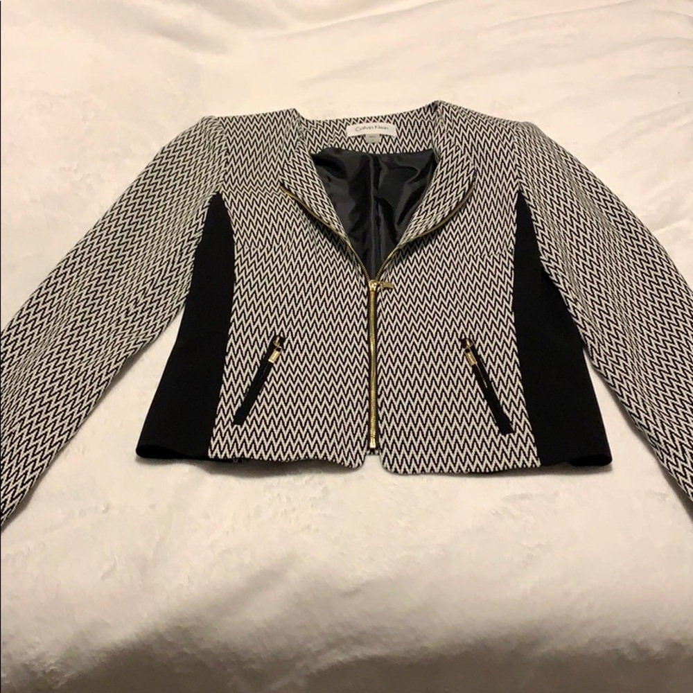 Size 8 Calvin Klein blazer